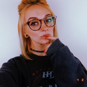 Meet your Posher, Madeline